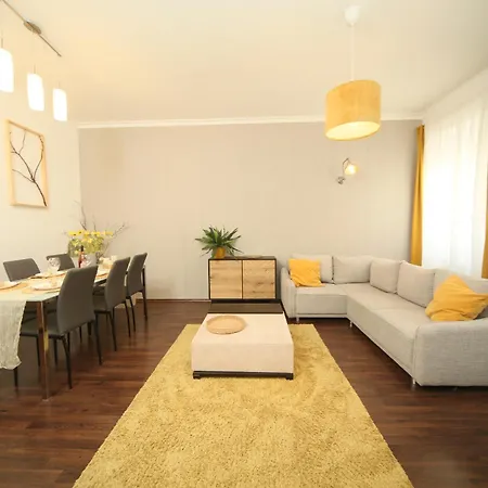 Enc Downtown Apartament *